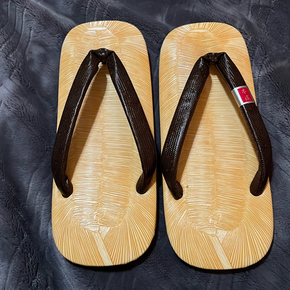 Japanese Setta leather sole and strap,
